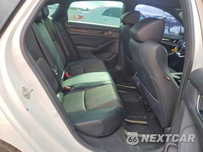 Zdjęcie 10 z 12 samochodu: 2018 HONDA ACCORD SPORT VIN:1HGCV2E36JA029867 - miniatura