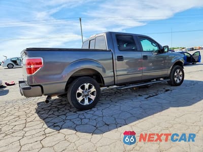 Trzecie zdjęcie samochodu z tyłu: 2011 FORD F150 SUPERCREW VIN:1FTEW1CM0BFB43314 - miniatura