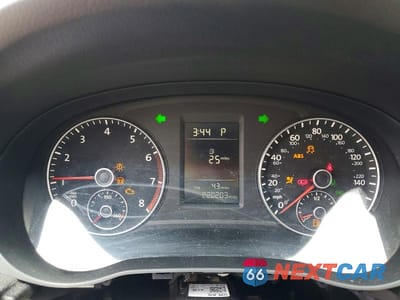 Zdjęcie 9 z 12 samochodu: 2015 VOLKSWAGEN PASSAT S VIN:1VWAS7A38FC122058 - miniatura