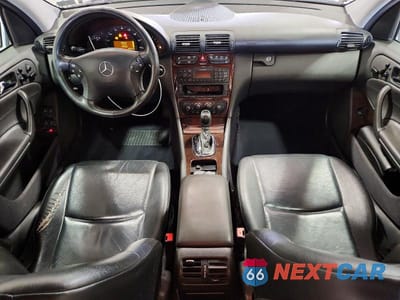 Zdjęcie 8 z 12 samochodu: 2002 MERCEDES-BENZ C 240 VIN:WDBRF61J02F165884 - miniatura