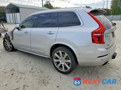 Drugie zdjęcie samochodu z przodu: 2017 VOLVO XC90 T6 VIN:YV4A22PL7H1185211 - miniatura