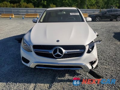 Piąte zdjęcie samochodu w środku: 2018 MERCEDES-BENZ GLC COUPE 300 4MATIC VIN:WDC0J4KB3JF363162 - miniatura