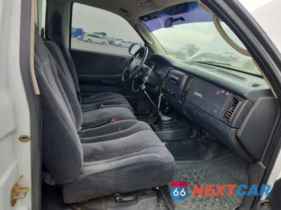 Zdjęcie 10 z 11 samochodu: 2003 DODGE DAKOTA SLT VIN:1D7FL46X13S291040 - miniatura