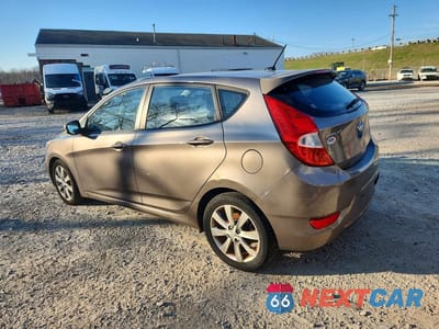 Drugie zdjęcie samochodu z przodu: 2013 HYUNDAI ACCENT SE VIN:KMHCU5AE7DU061154 - miniatura