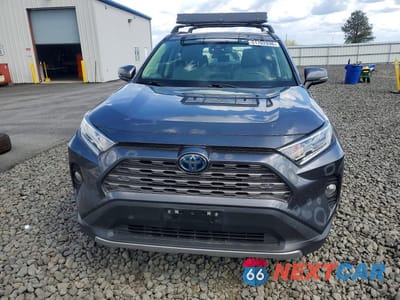 Piąte zdjęcie samochodu w środku: 2020 TOYOTA RAV4 LIMITED VIN:JTMDWRFV9LD055986 - miniatura