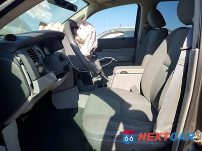 Zdjęcie 7 z 14 samochodu: 2007 DODGE DURANGO SXT VIN:1D8HB38P07F550646 - miniatura