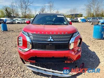 Piąte zdjęcie samochodu w środku: 2023 MITSUBISHI OUTLANDER SEL VIN:JA4J4VA89PZ017180 - miniatura