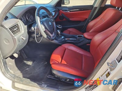 Zdjęcie 7 z 12 samochodu: 2015 BMW X1 XDRIVE28I VIN:WBAVL1C55FVY36941 - miniatura