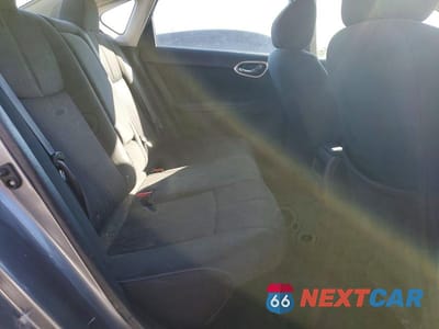 Zdjęcie 10 z 12 samochodu: 2018 NISSAN SENTRA SV VIN:3N1AB7AP0JL633124 - miniatura