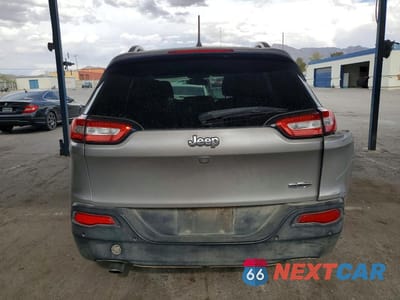 Zdjęcie 6 z 13 samochodu: 2017 JEEP CHEROKEE LATITUDE VIN:1C4PJLCBXHW554584 - miniatura