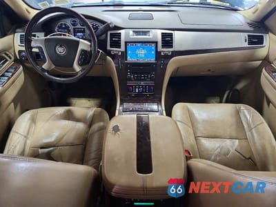 Zdjęcie 8 z 13 samochodu: 2010 CADILLAC ESCALADE ESV PREMIUM VIN:1GYUKJEF0AR262350 - miniatura