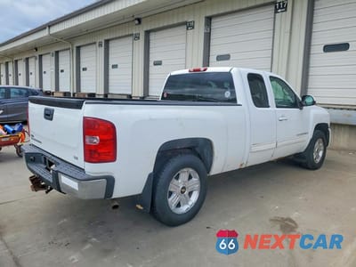 Trzecie zdjęcie samochodu z tyłu: 2009 CHEVROLET SILVERADO K1500 LTZ VIN:2GCEK390091108012 - miniatura