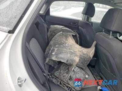 Zdjęcie 11 z 14 samochodu: 2021 HYUNDAI KONA SE VIN:KM8K12AA2MU718670 - miniatura