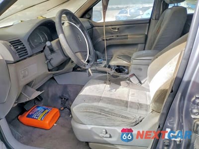 Zdjęcie 7 z 12 samochodu: 2008 KIA SORENTO EX VIN:KNDJD736685761714 - miniatura