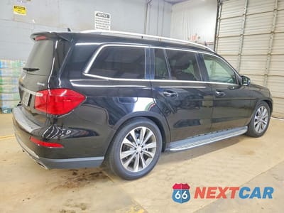 Trzecie zdjęcie samochodu z tyłu: 2014 MERCEDES-BENZ GL 450 4MATIC VIN:4JGDF7CE9EA408123 - miniatura