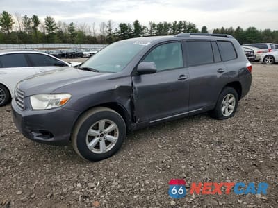 2010 TOYOTA HIGHLANDER BASE 5TDBK3EH7AS025768 - główne zdjęcie licytacji z USA - miniatura
