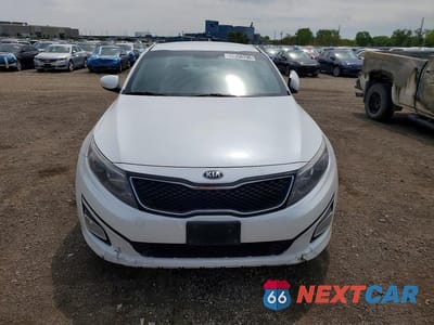 Piąte zdjęcie samochodu w środku: 2015 KIA OPTIMA LX VIN:KNAGM4A73F5621523 - miniatura