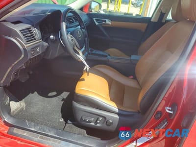 Zdjęcie 7 z 13 samochodu: 2015 LEXUS CT 200 VIN:JTHKD5BH2F2218725 - miniatura