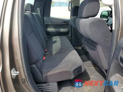 Zdjęcie 10 z 12 samochodu: 2010 TOYOTA TUNDRA DOUBLE CAB SR5 VIN:5TFUM5F10AX013679 - miniatura