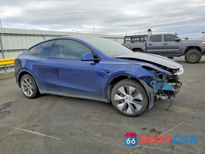 Czwarte zdjęcie samochodu z boku: 2022 TESLA MODEL Y VIN:7SAYGDEE1NF550734 - miniatura