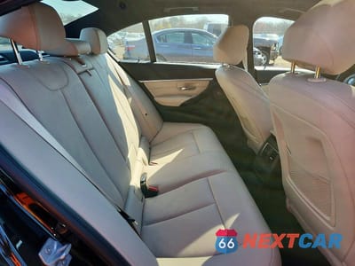 Zdjęcie 10 z 11 samochodu: 2018 BMW 330 XI VIN:WBA8D9C57JEM32119 - miniatura