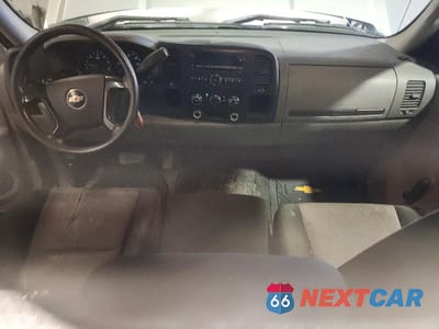 Zdjęcie 8 z 12 samochodu: 2009 CHEVROLET SILVERADO C1500 VIN:1GCEC14X39Z111581 - miniatura