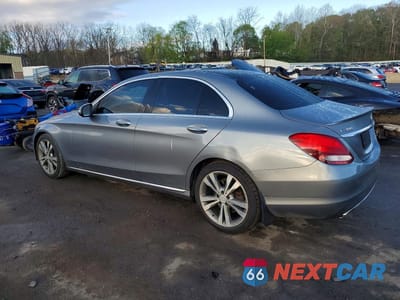 Drugie zdjęcie samochodu z przodu: 2016 MERCEDES-BENZ C 300 VIN:WDDWF4JB4GR152715 - miniatura