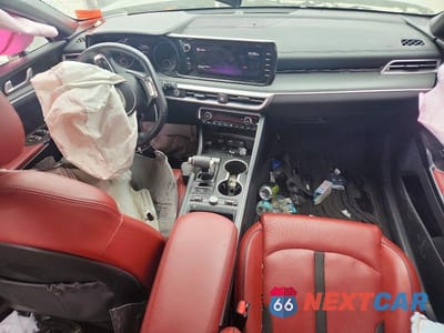 Zdjęcie 8 z 12 samochodu: 2022 KIA K5 GT-LINE VIN:5XXG64J21NG126474 - miniatura