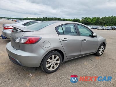 Trzecie zdjęcie samochodu z tyłu: 2010 MAZDA 3 I VIN:JM1BL1SF5A1247713 - miniatura
