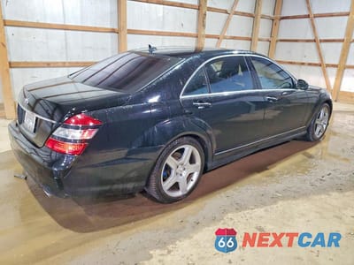 Trzecie zdjęcie samochodu z tyłu: 2008 MERCEDES-BENZ S 550 VIN:WDDNG71X38A223554 - miniatura