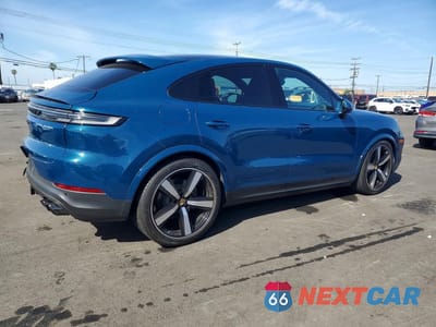 Trzecie zdjęcie samochodu z tyłu: 2024 PORSCHE CAYENNE COUPE VIN:WP1BA2AY2RDA49016 - miniatura
