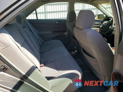 Zdjęcie 9 z 11 samochodu: 2005 TOYOTA CAMRY XLE VIN:4T1BE30K85U597861 - miniatura