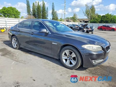 Czwarte zdjęcie samochodu z boku: 2011 BMW 528 I VIN:WBAFR1C5XBC260529 - miniatura