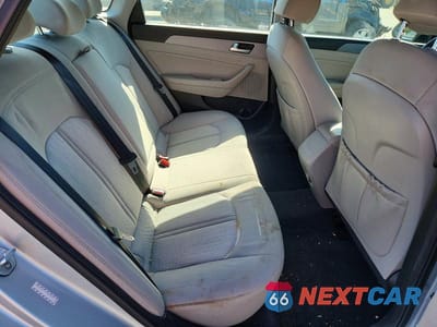 Zdjęcie 10 z 11 samochodu: 2018 HYUNDAI SONATA HYBRID SE VIN:KMHE24L37JA078540 - miniatura