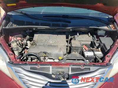 Zdjęcie 12 z 13 samochodu: 2013 TOYOTA SIENNA XLE 8-PASSENGER VIN:5TDYK3DC5DS395931 - miniatura