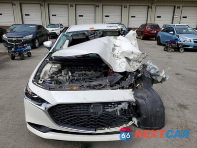 Piąte zdjęcie samochodu w środku: 2023 MAZDA 3 SELECT VIN:3MZBPABM4PM368731 - miniatura