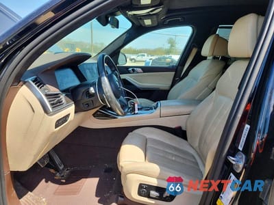 Zdjęcie 7 z 11 samochodu: 2019 BMW X7 XDRIVE40I VIN:5UXCW2C50KL088224 - miniatura