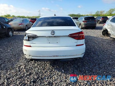 Zdjęcie 6 z 12 samochodu: 2017 VOLKSWAGEN PASSAT R-LINE VIN:1VWDT7A3XHC003523 - miniatura