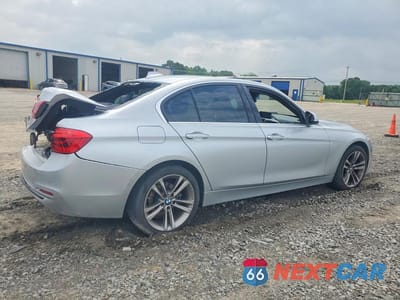Trzecie zdjęcie samochodu z tyłu: 2017 BMW 330 XI VIN:WBA8D9C35HA005764 - miniatura