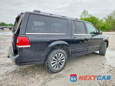 Trzecie zdjęcie samochodu z tyłu: 2016 LINCOLN NAVIGATOR L SELECT VIN:5LMJJ3JT0GEL09016 - miniatura