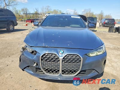 Piąte zdjęcie samochodu w środku: 2021 BMW 430XI VIN:WBA73AP00MCF70974 - miniatura