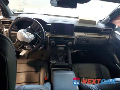 Zdjęcie 8 z 12 samochodu: 2025 TOYOTA TACOMA SR5 VIN:3TMLB5JN7SM149987 - miniatura