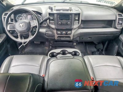 Zdjęcie 8 z 11 samochodu: 2021 RAM 5500 VIN:3C7WRNFL9MG592050 - miniatura