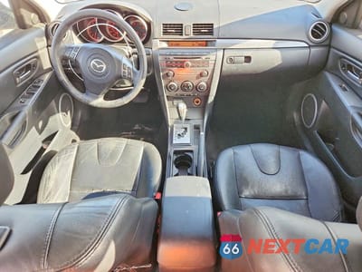 Zdjęcie 8 z 12 samochodu: 2008 MAZDA 3 HATCHBACK VIN:JM1BK344881865208 - miniatura