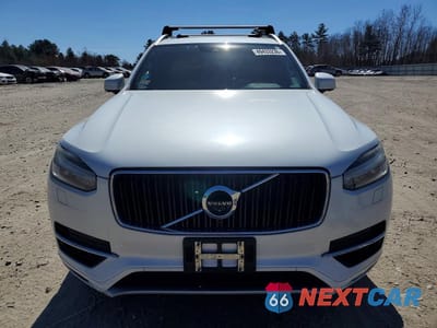 Piąte zdjęcie samochodu w środku: 2016 VOLVO XC90 T6 VIN:YV4A22PK5G1058379 - miniatura