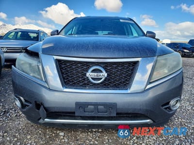 Piąte zdjęcie samochodu w środku: 2015 NISSAN PATHFINDER S VIN:5N1AR2MN7FC602134 - miniatura