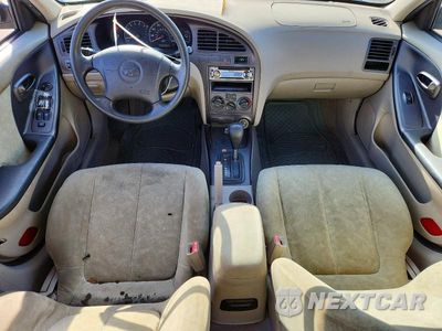 Zdjęcie 8 z 12 samochodu: 2003 HYUN SONATA VIN:KMHDN45D13U689853 - miniatura