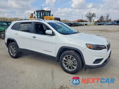 Czwarte zdjęcie samochodu z boku: 2019 JEEP CHEROKEE LATITUDE PLUS VIN:1C4PJMLB2KD289071 - miniatura