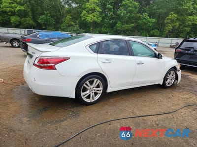 Trzecie zdjęcie samochodu z tyłu: 2013 NISSAN ALTIMA 3.5 S VIN:1N4BL3AP2DN495250 - miniatura
