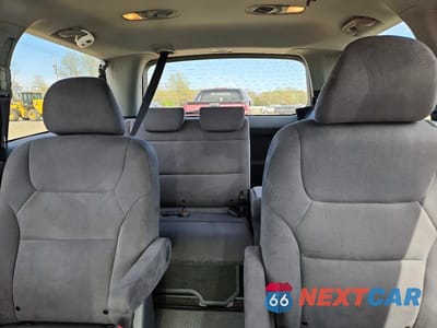 Zdjęcie 10 z 13 samochodu: 2006 HONDA ODYSSEY EX VIN:5FNRL38406B105896 - miniatura